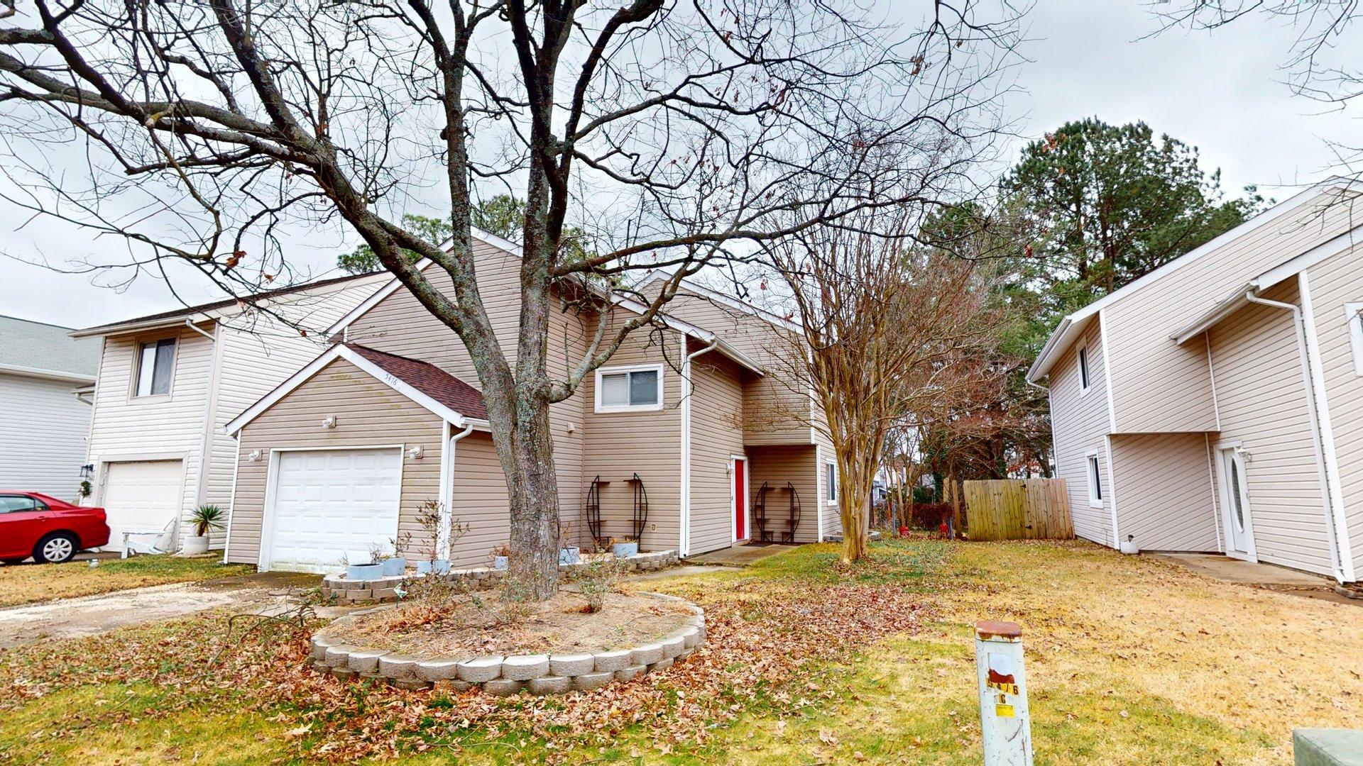 5472 Chatham Lake Drive